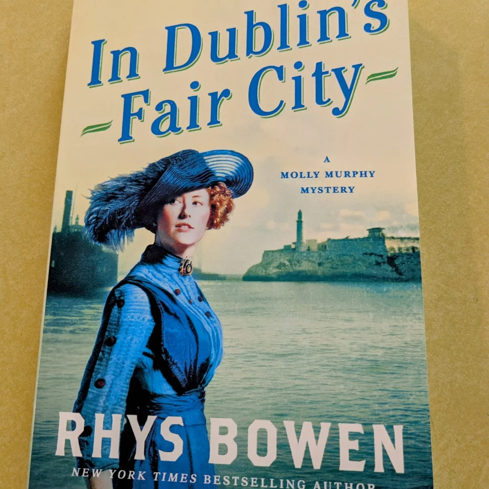 Rhys Bowen Molly Murphy Mystery Book Set In Dublin's Fair City and In Like Flynn